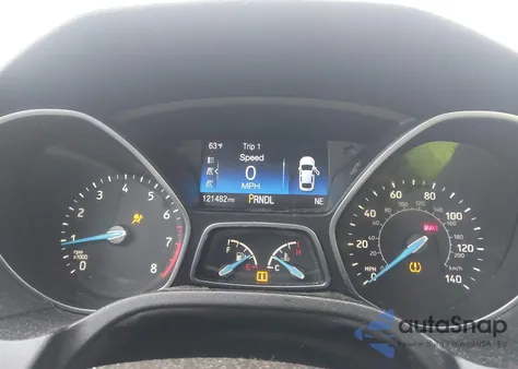 2016 Ford Focus Se z USA, uszkodzony, nr VIN 1FADP3F25GL216271